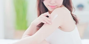 Mujer de piel blanca