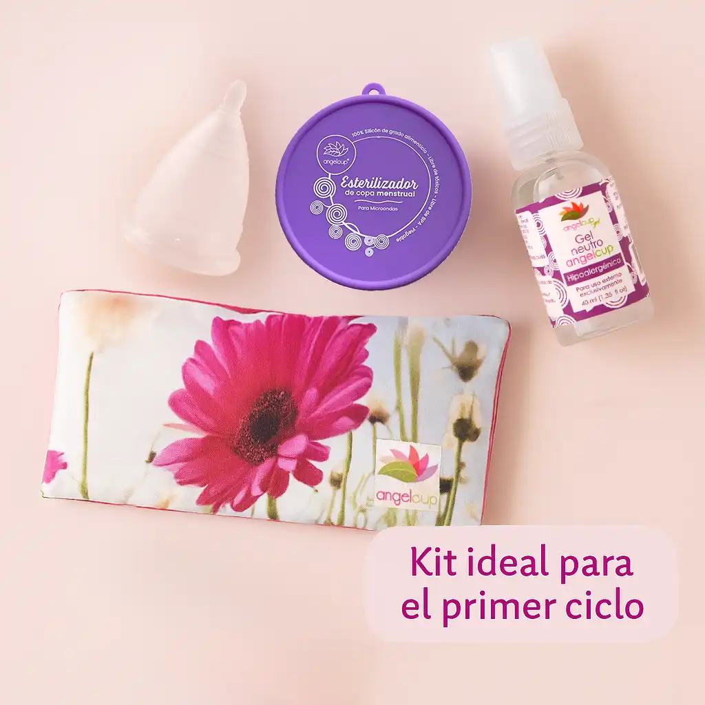 Kit de primera menstruación Angelcup con la copa menstrual talla chica, vaso esterilizador y cojín.
