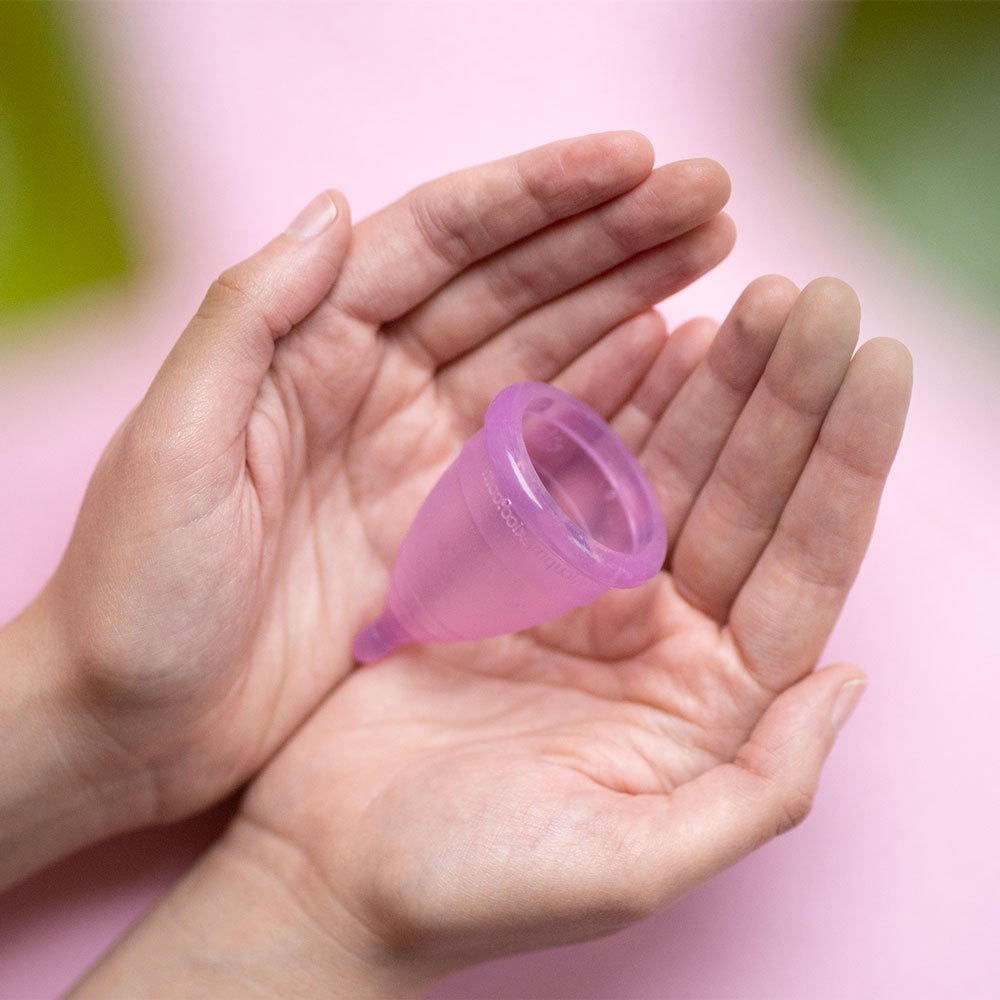Copa menstrual lila angelcup